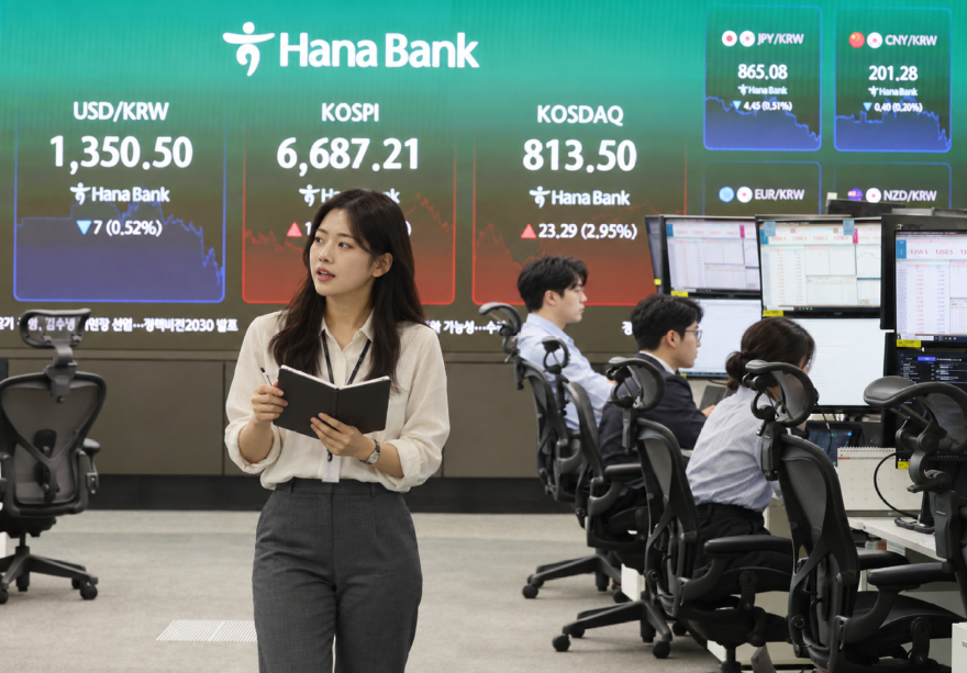 260915_kospi_market_board.jpg
