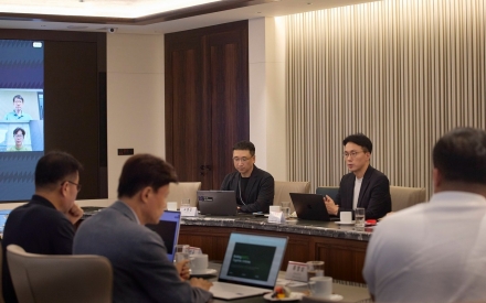 SK텔레콤, 피지컬 AI 스타트업 8개사와 협력…산업 현장 실증 논의