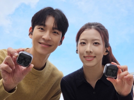 삼성전자, 클립형 '갤럭시 버즈 온' 27일 출시…29만9000원